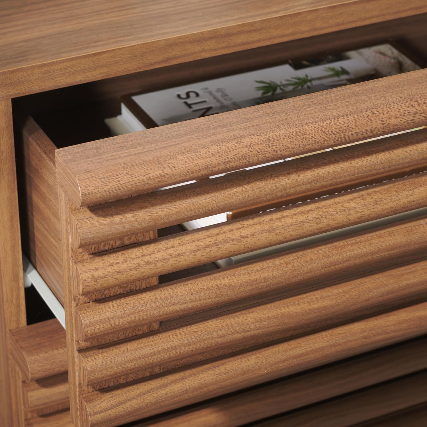 Mesa de cabeceira Averi, em ma - Solid Wood Nightstand 2 Drawers avaliação e preço